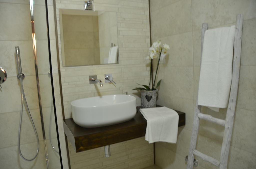 B&B Al Vecchio Borgo Barletta Rum bild