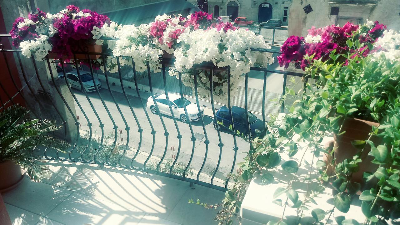 B&B Al Vecchio Borgo Barletta Exteriör bild
